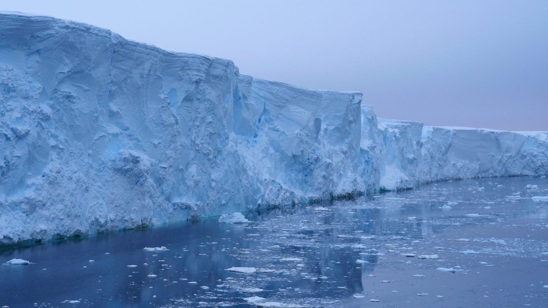Photo of an ice cliff along Thwaites Glacier, Antarctica in 2021.