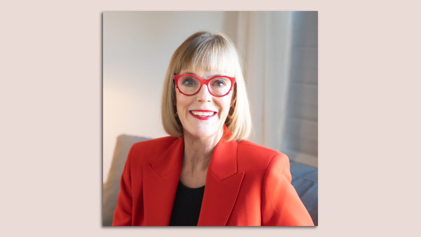 Suzanne Crouch snags key endorsements early in bid for Indiana governor - Vimarsana News