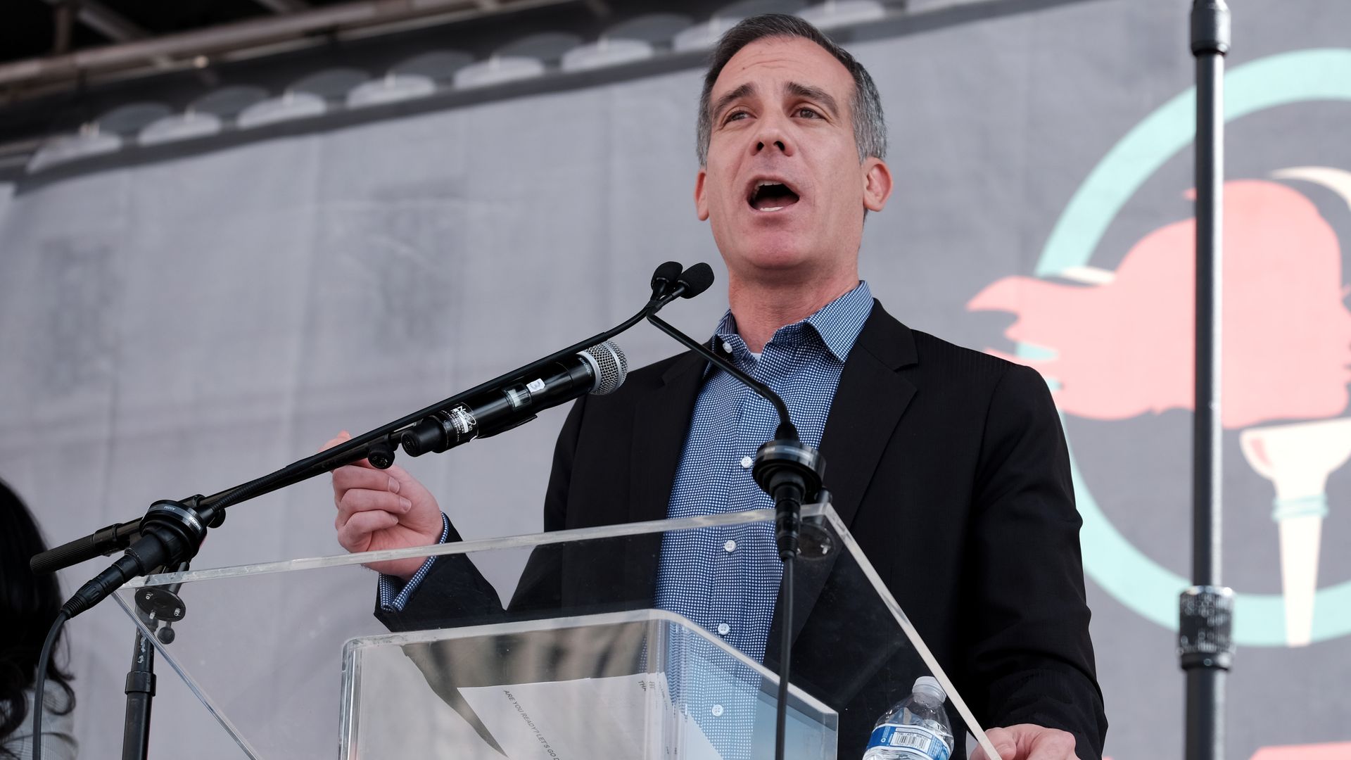  Los Angeles Mayor Eric Garcetti speaks at the 4th Annual Women's March LA: Women Rising at Pershing Square on January 18, 2020 in Los Angeles