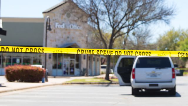 Authorities Find "confession" From Austin Bombing Suspect