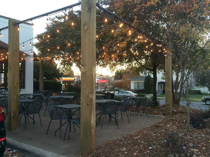 foxcroft-wine-co-patio-dilworth-charlotte