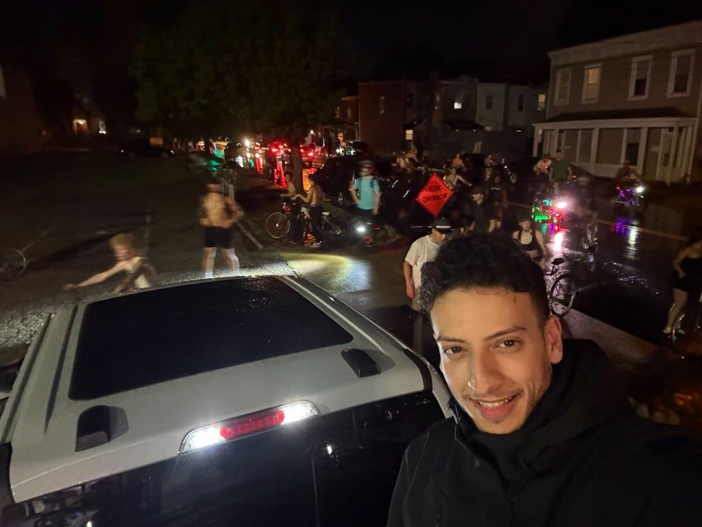 a bunch of people in the street 