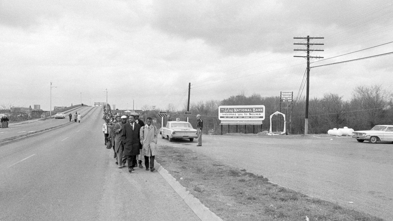 Civil rights questions cloud "Bloody Sunday" anniversary in Selma
