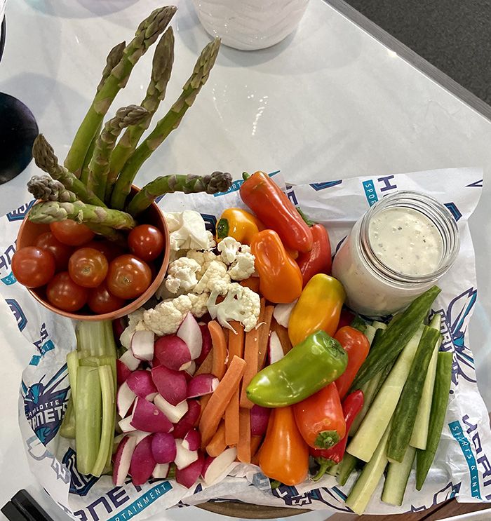 Chef's market garden vegetables served with buttermilk ranch dip. Photo: Ashley Mahoney/Axios 