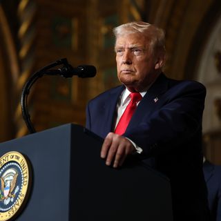 Trump on seized Venezuelan oil: "We're gonna keep it"