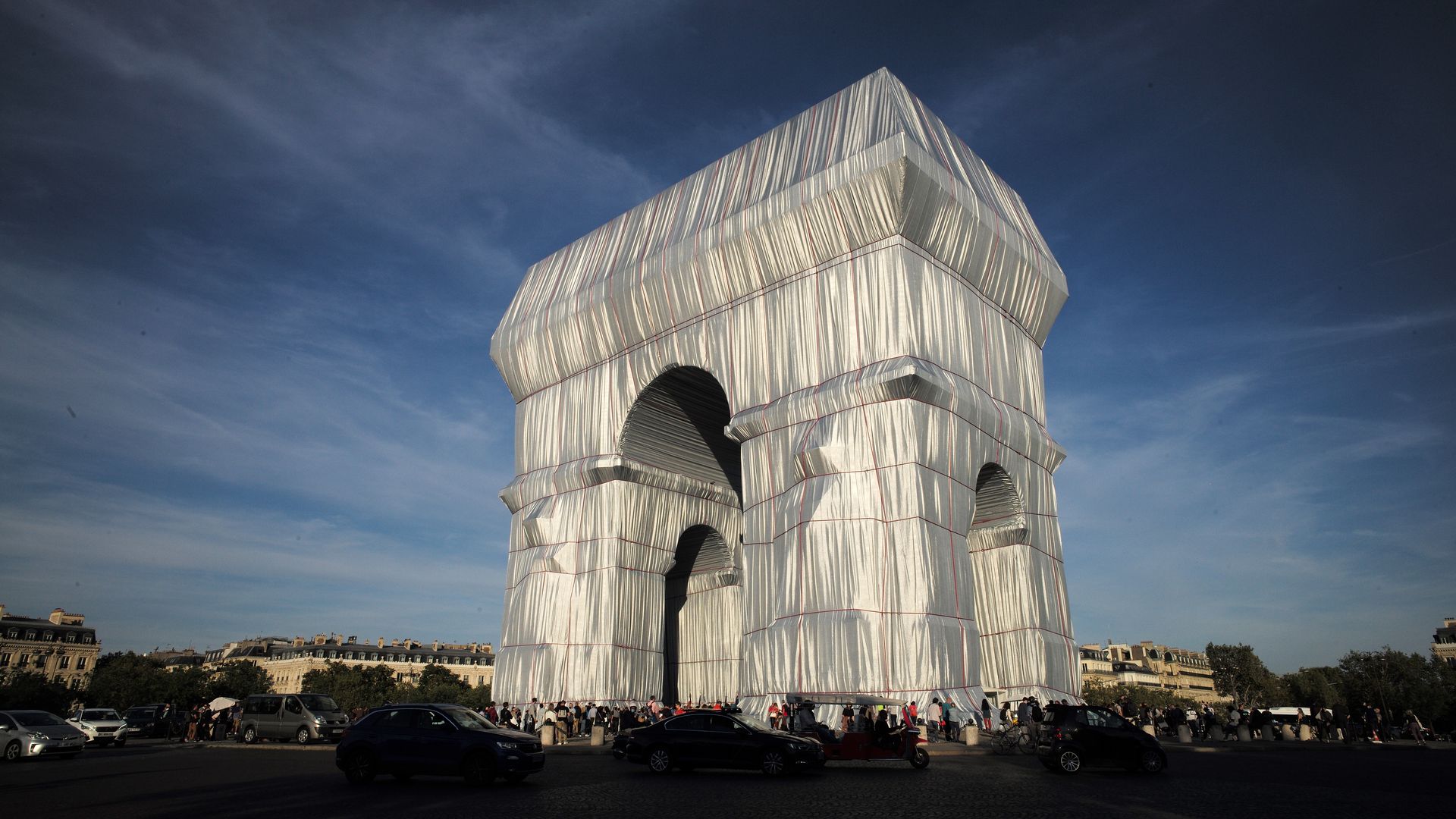 Arc De Triomphe Wrapped In Fabric, Realizing Christo And Jean-Claude's Plan
