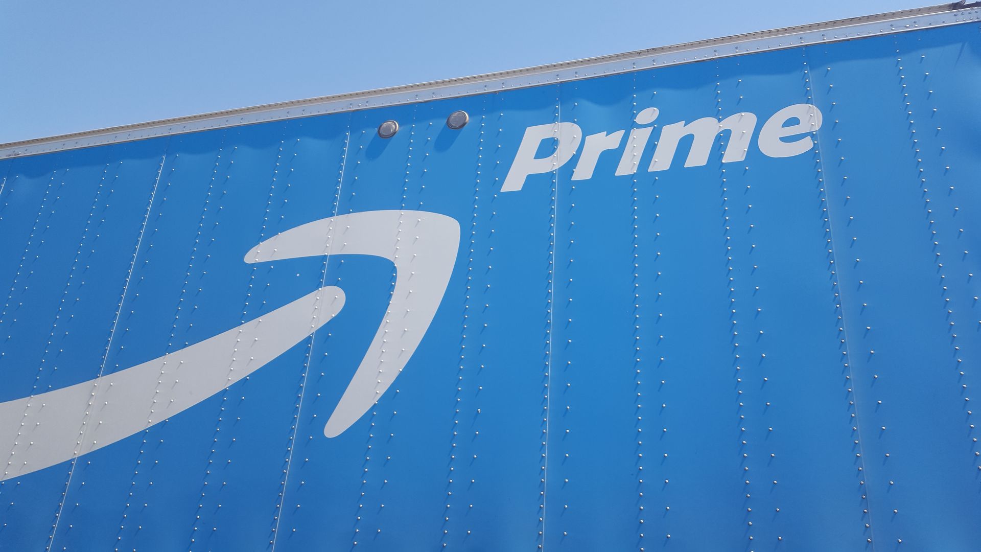 The side of a semi truck that says "prime"