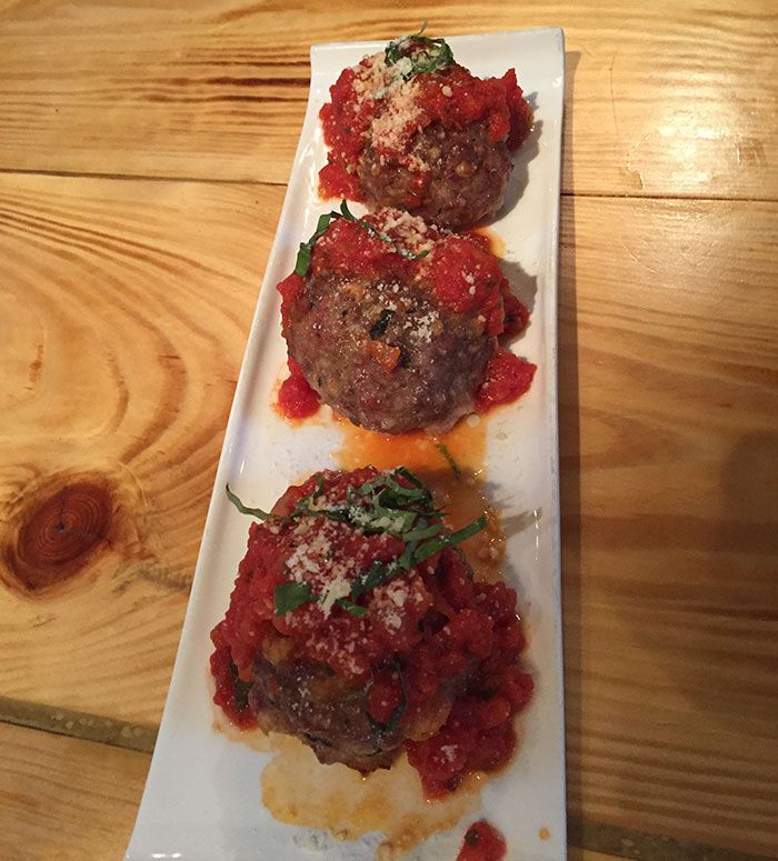 tavolo-meatballs