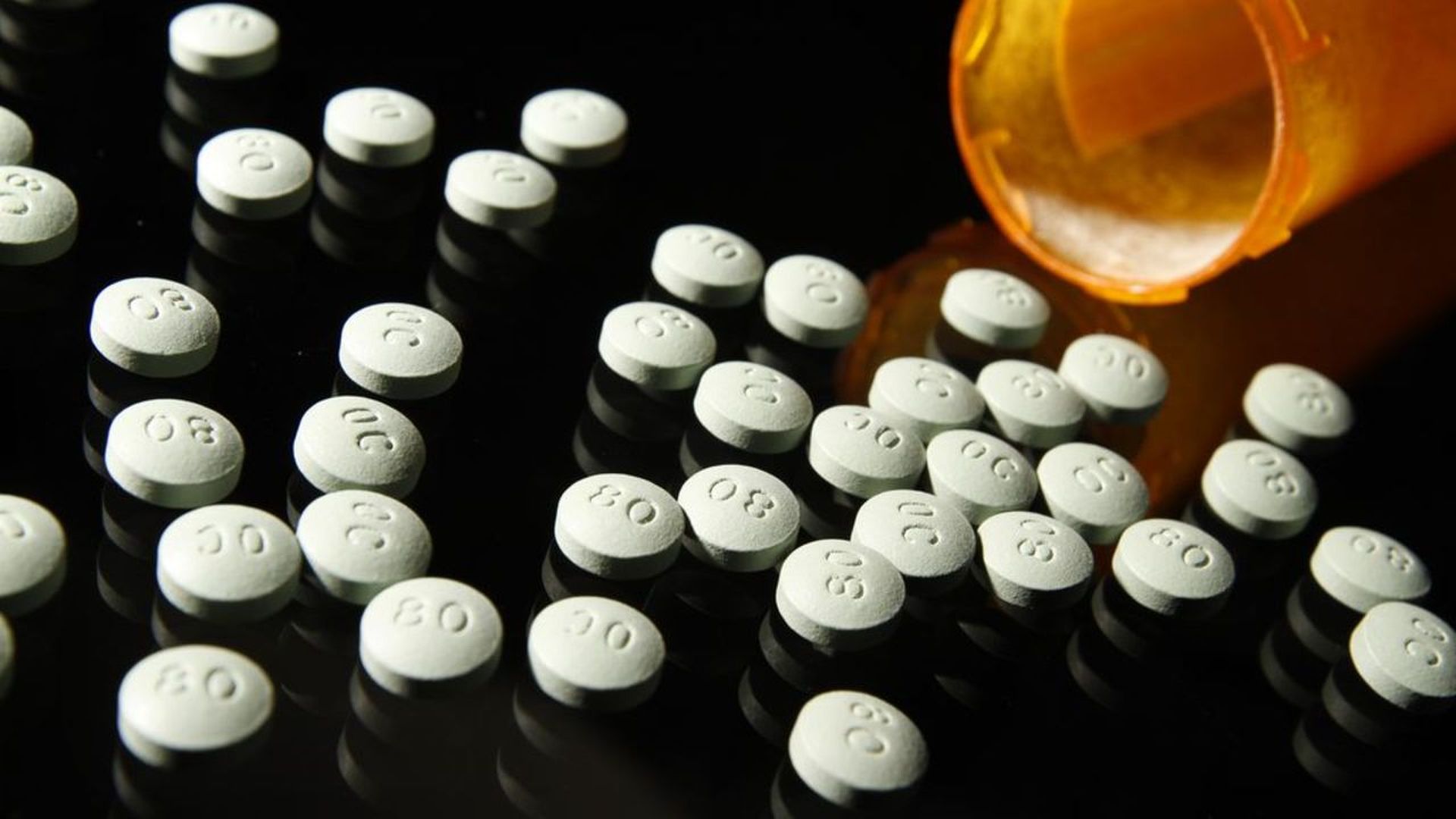 OxyContin pills. Photo: Liz O. Baylen/Los Angeles Times via Getty Images