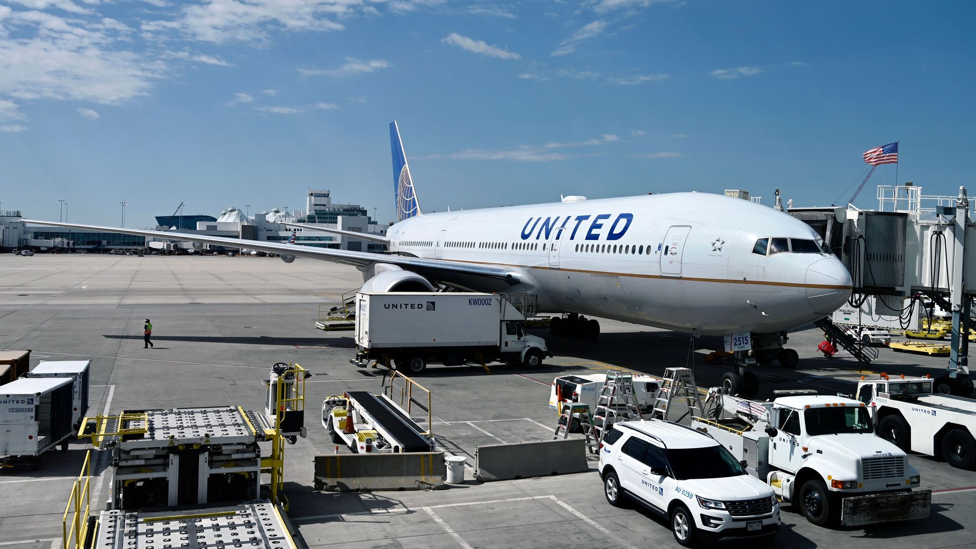 United Airlines expands at DIA amid bid to be Denver s hometown