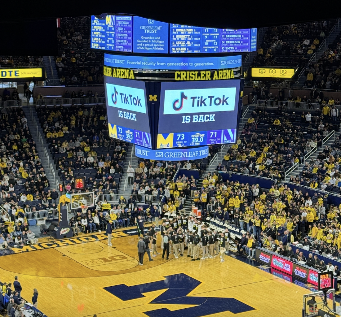Aerial view of Michigan's basketball court