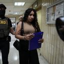 Bill would force ICE agents to ID themselves, ban them from wearing masks