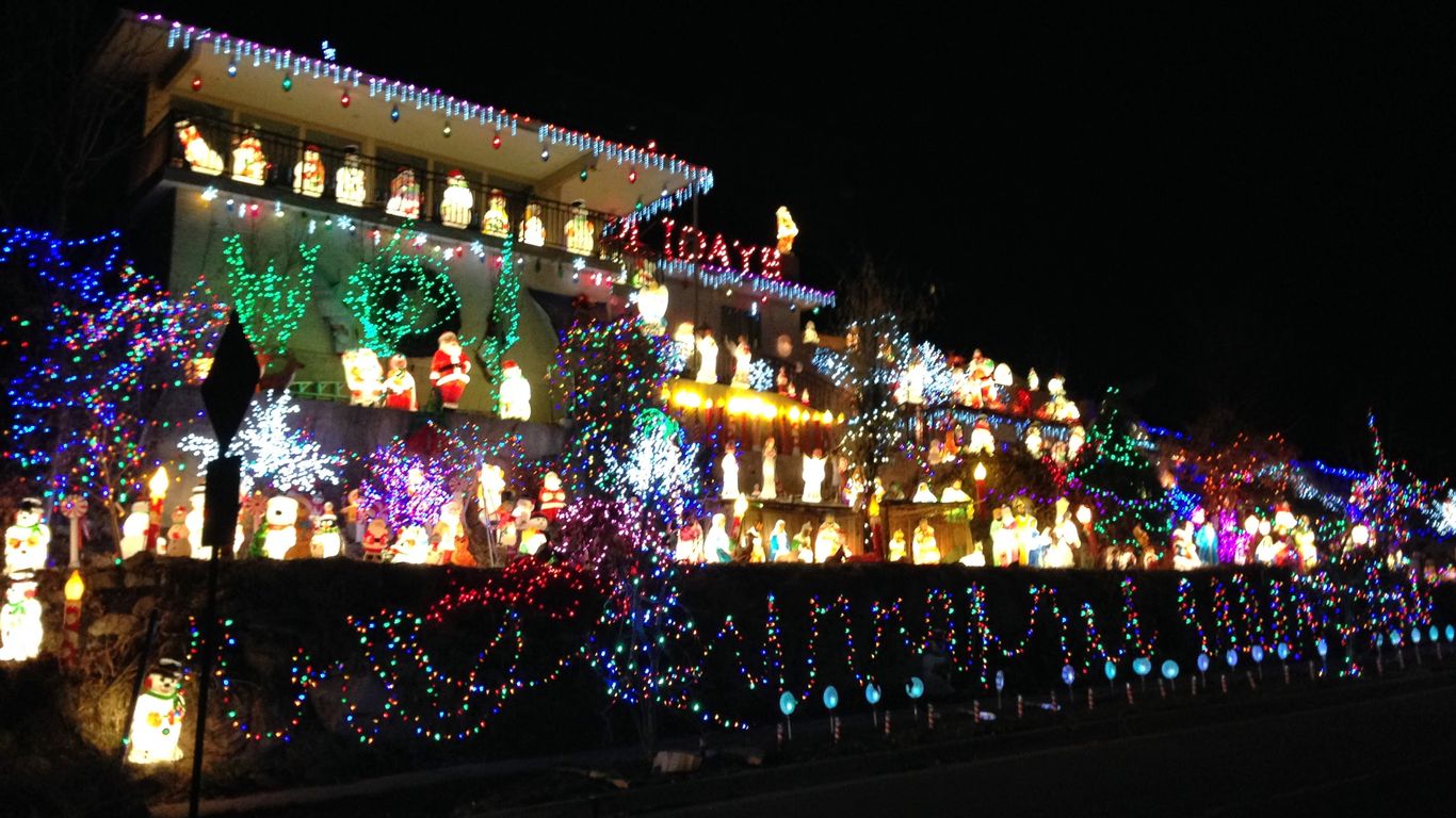 Beloved SLC Christmas tradition ends as Avenues' 