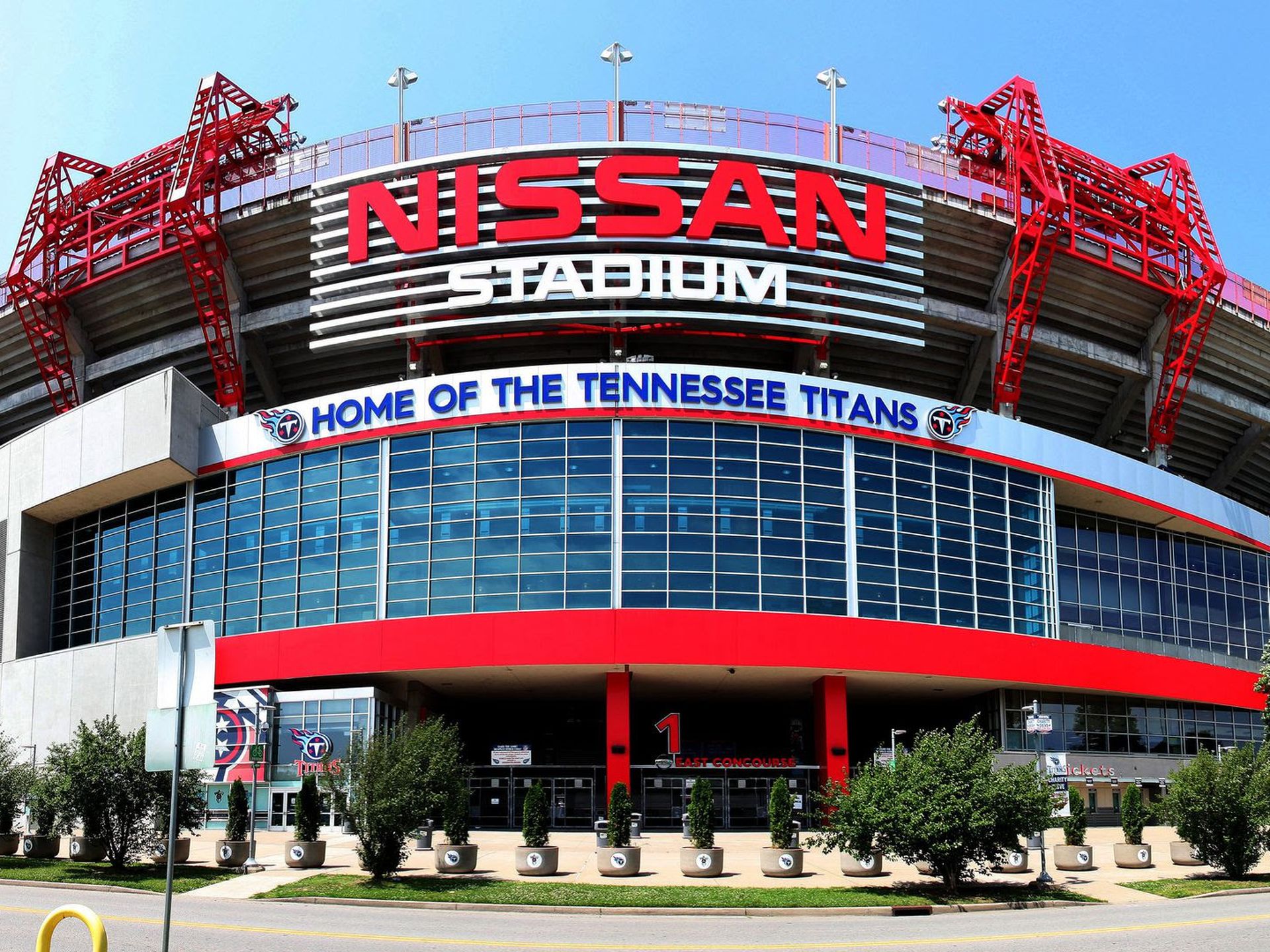 Reactions to potential new Titans stadium in Nashville preview debate -  Axios Nashville