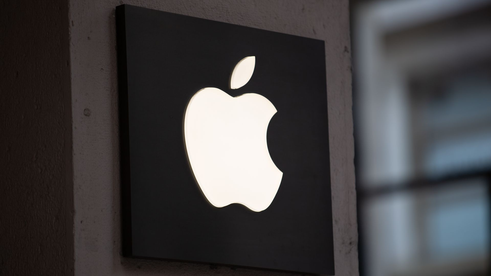 Photo of the Apple logo
