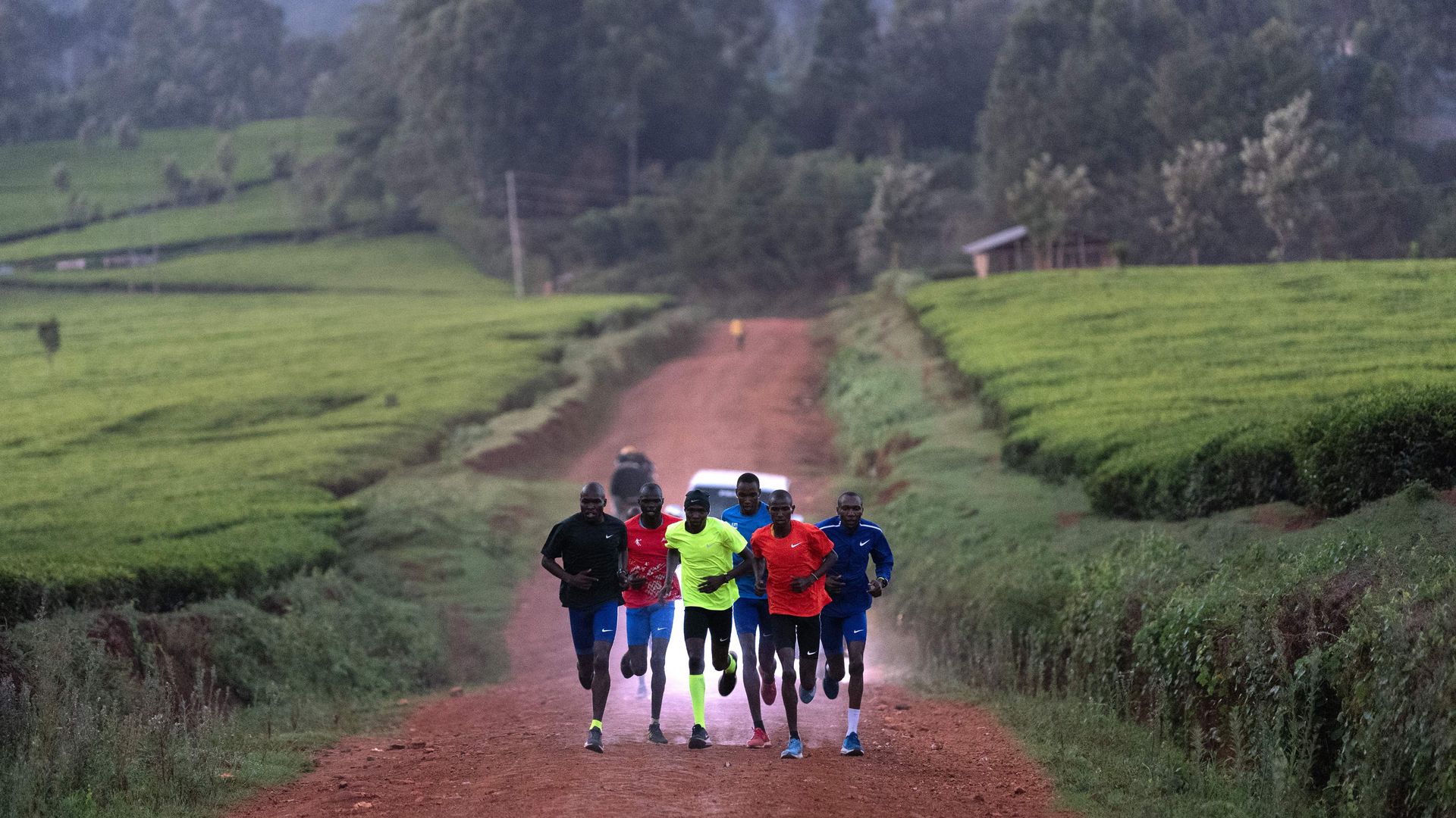 Kenyan runners training
