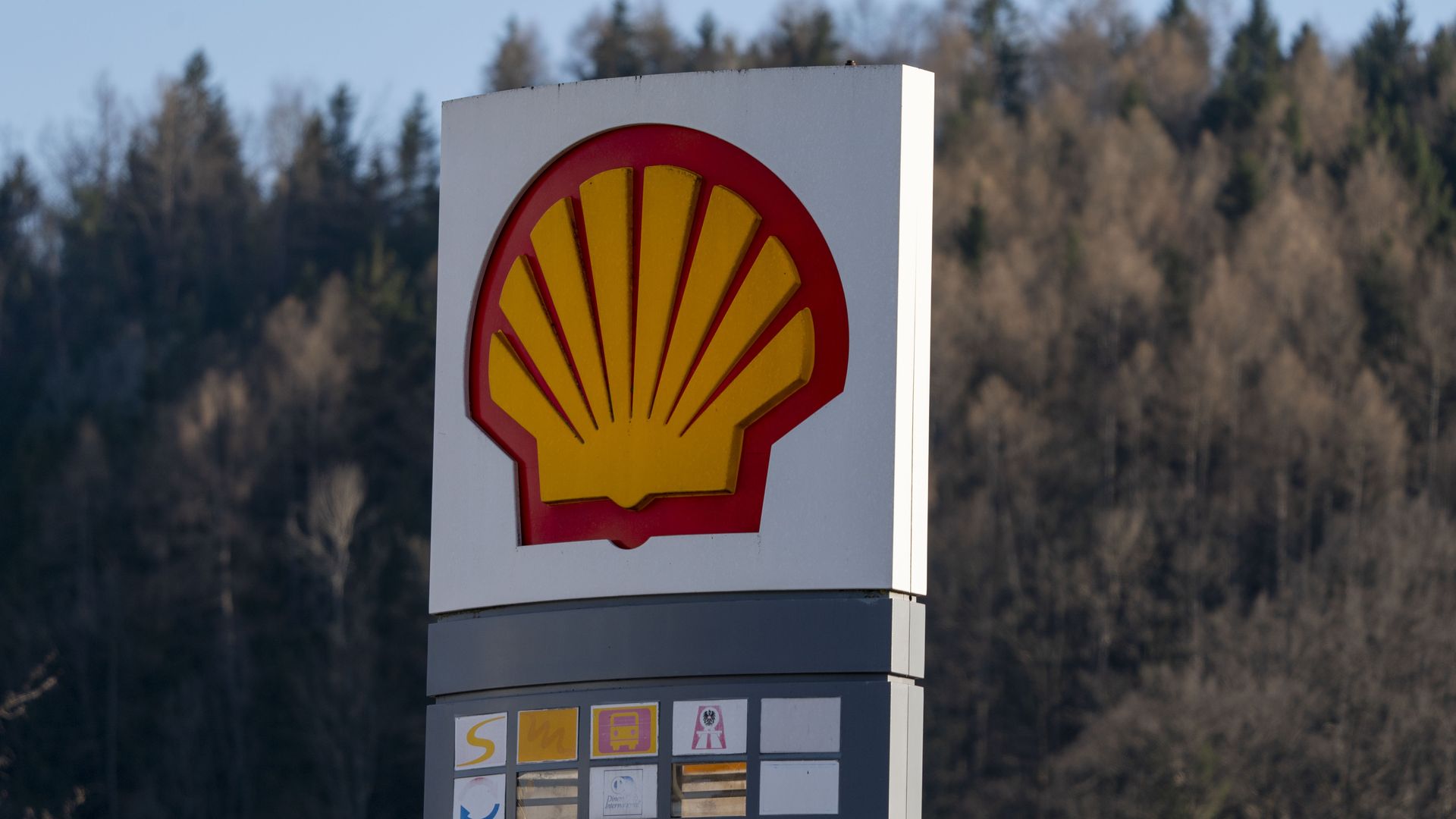 Shell gas station label