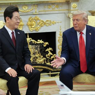 "Mind-bendingly ridiculous": MAGA rages over Trump's Chinese students announcement