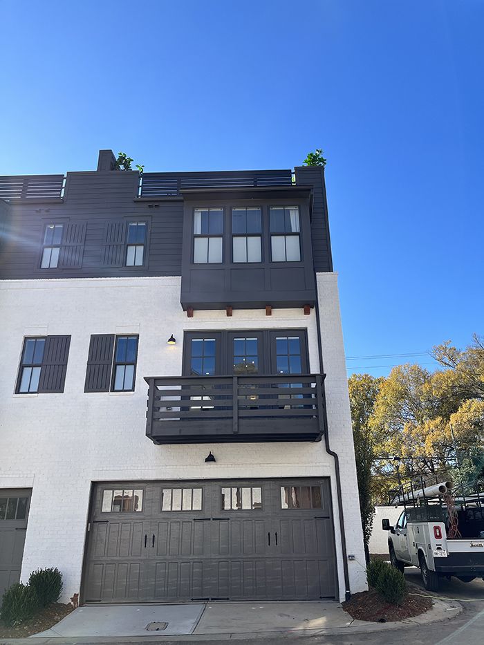 the nolen myers park garage and outdoor spaces