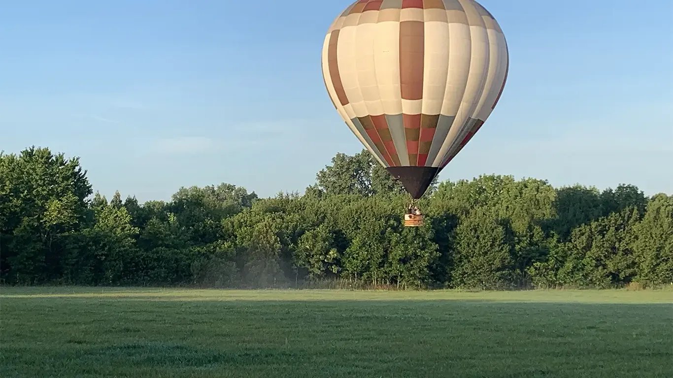 Take a hot air balloon ride 1,500 feet above Charlotte for $250 - Axios ...