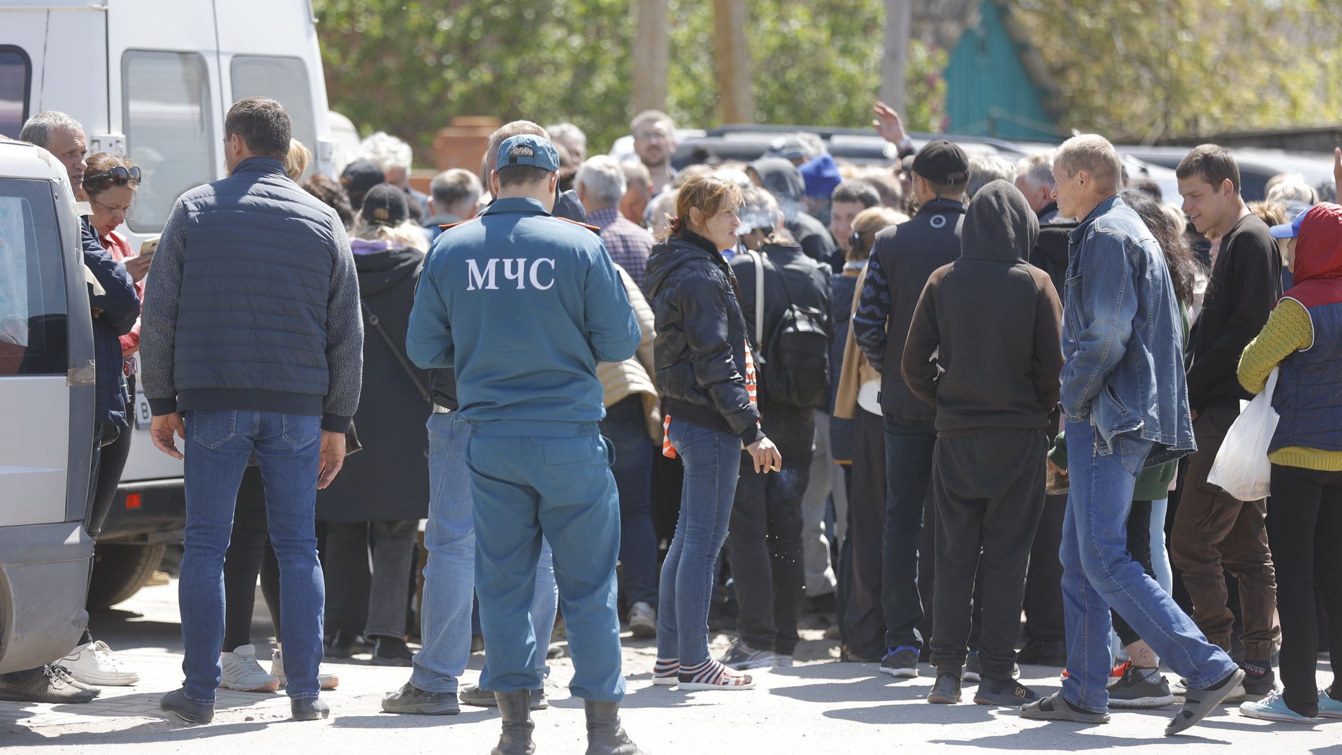 Evacuations from the Azovstal plant on May 6.