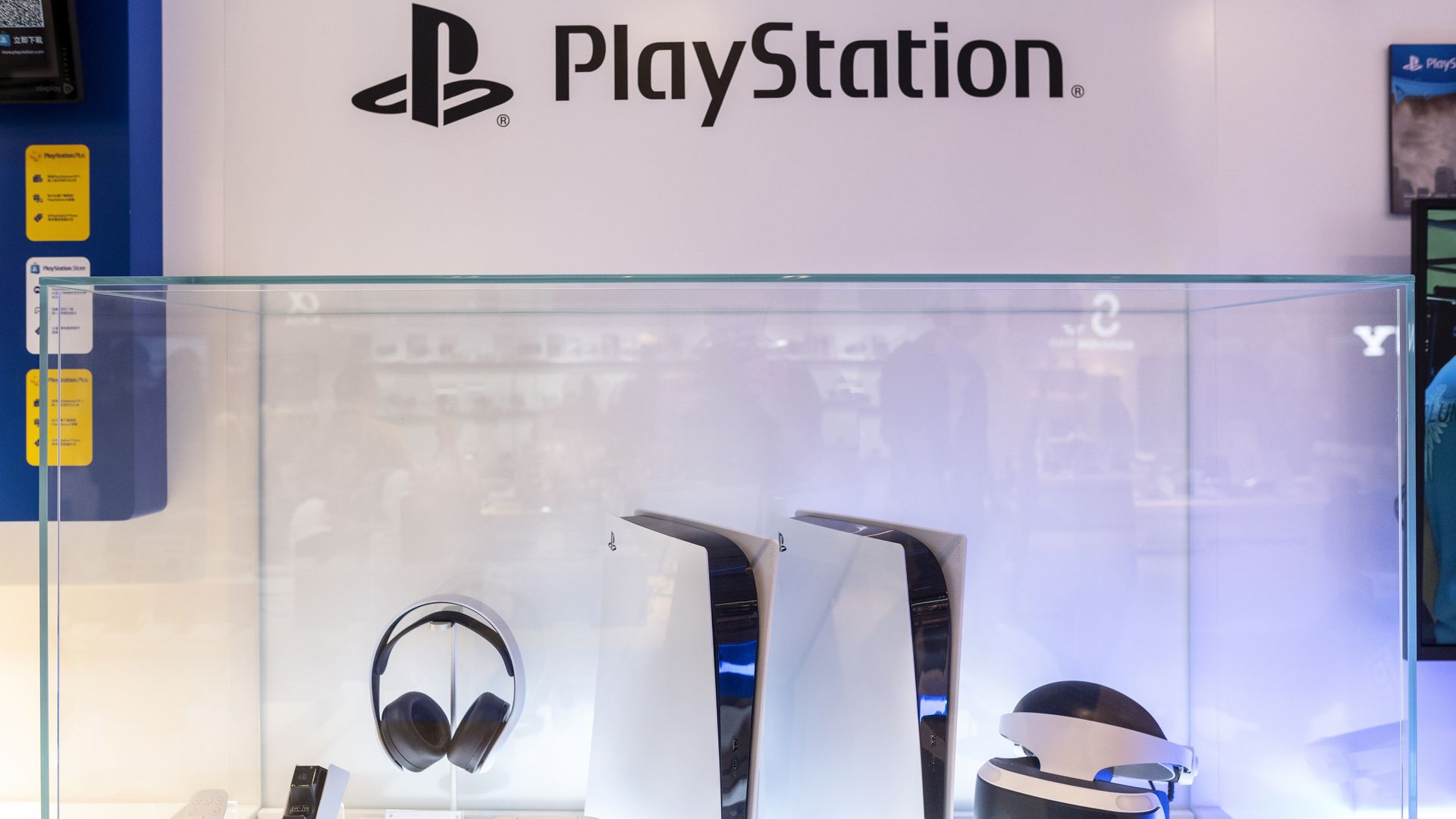 A store's PlayStation display case. 