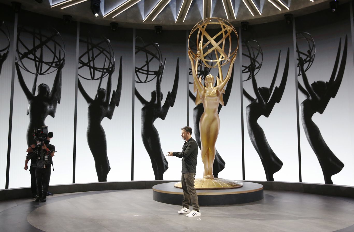 Virtual Emmys address chaotic year for American TV and society thumbnail