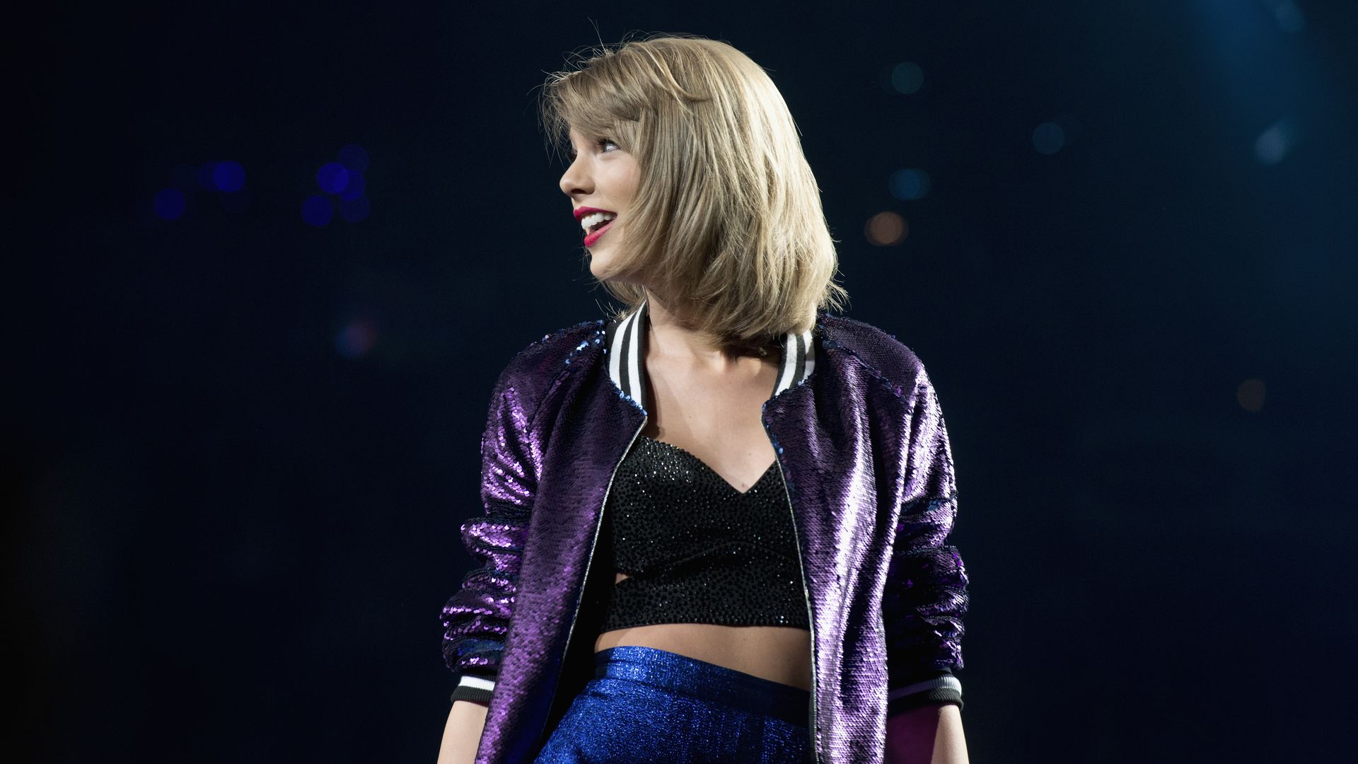 Taylor Swift on stage in Columbus, Ohio.