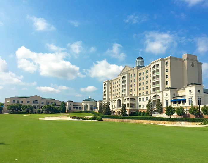 golf-course-at-ballantyne-hotel