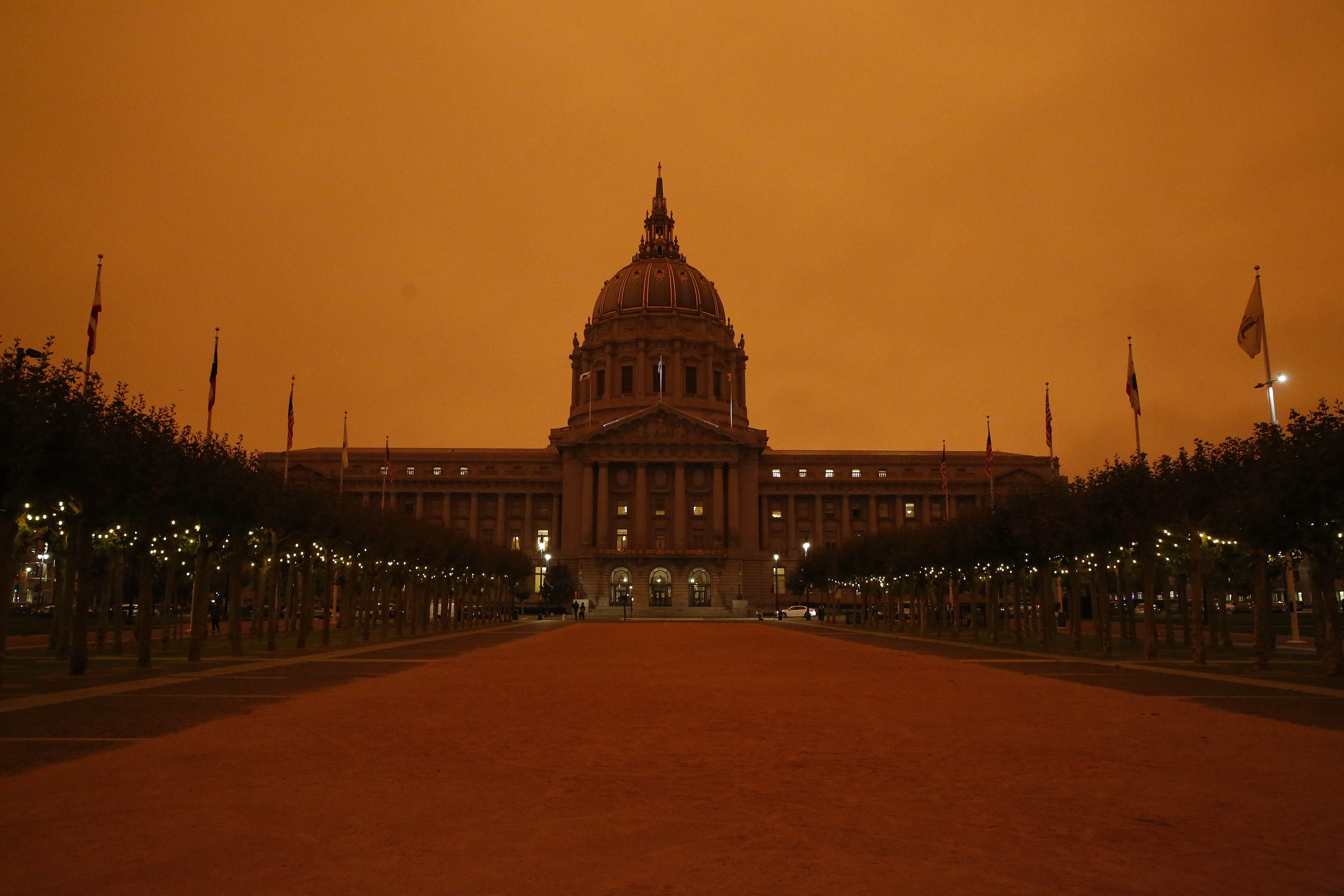 Image of San Francisco's City Hall under an orange sky of haze on Sept. 9