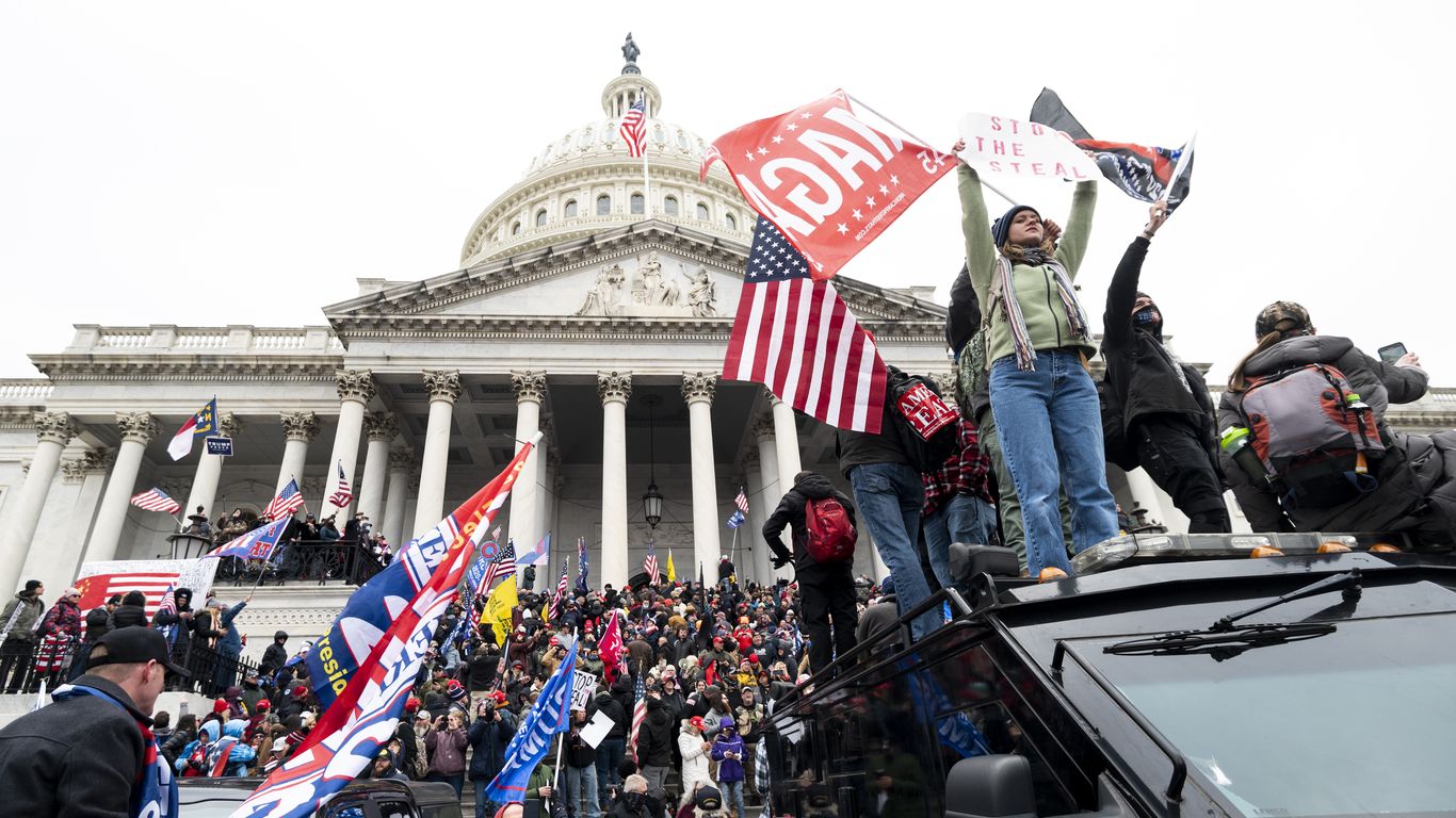 Judge Dismisses Capitol Riot Obstruction Charge Against Jan. 6 Defendant