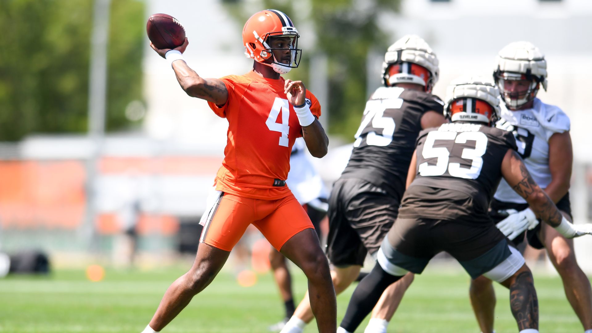 Cleveland Browns quarterback Deshaun Watson suspended for 6 games