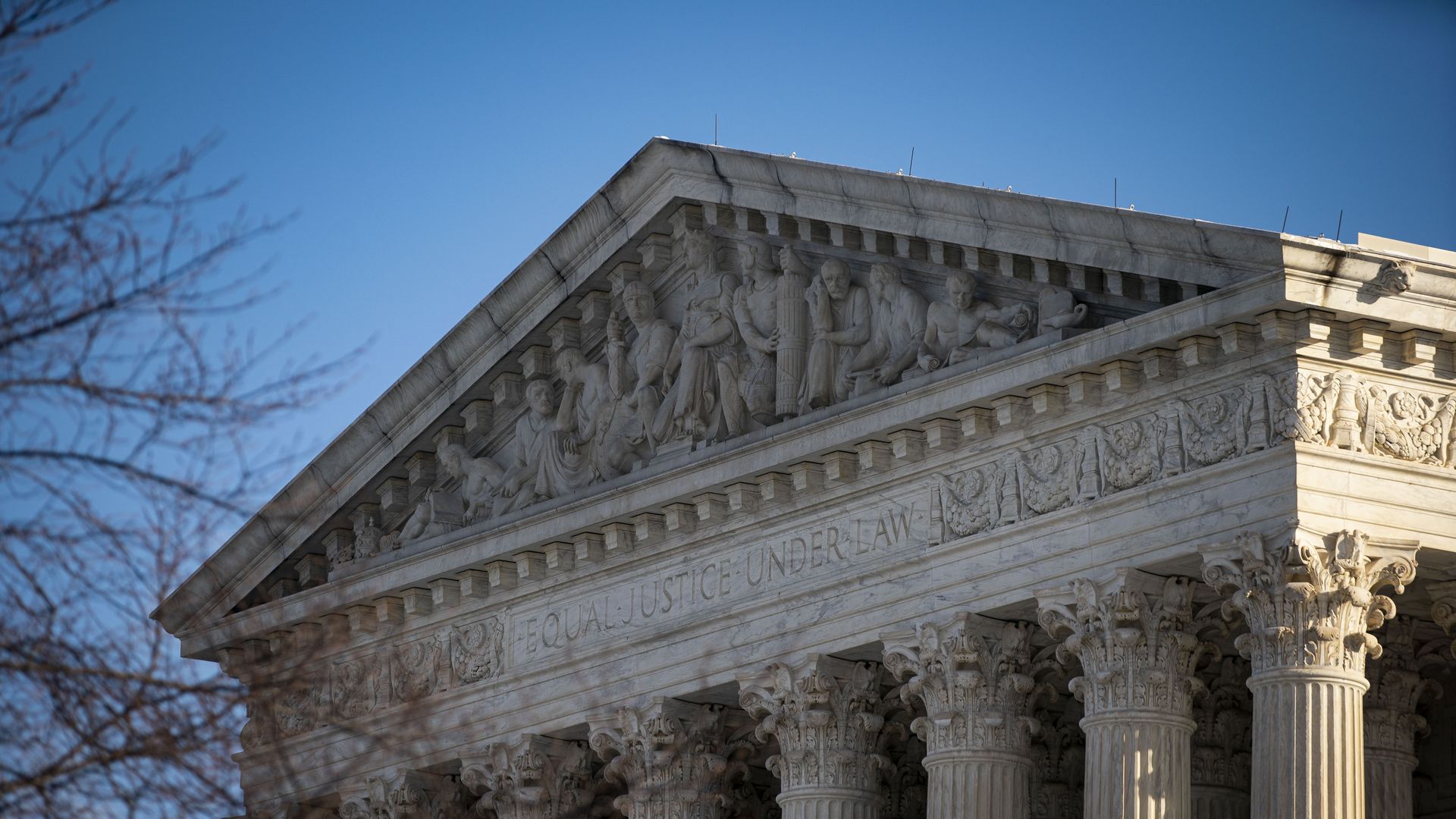 Picture of the Supreme Court building