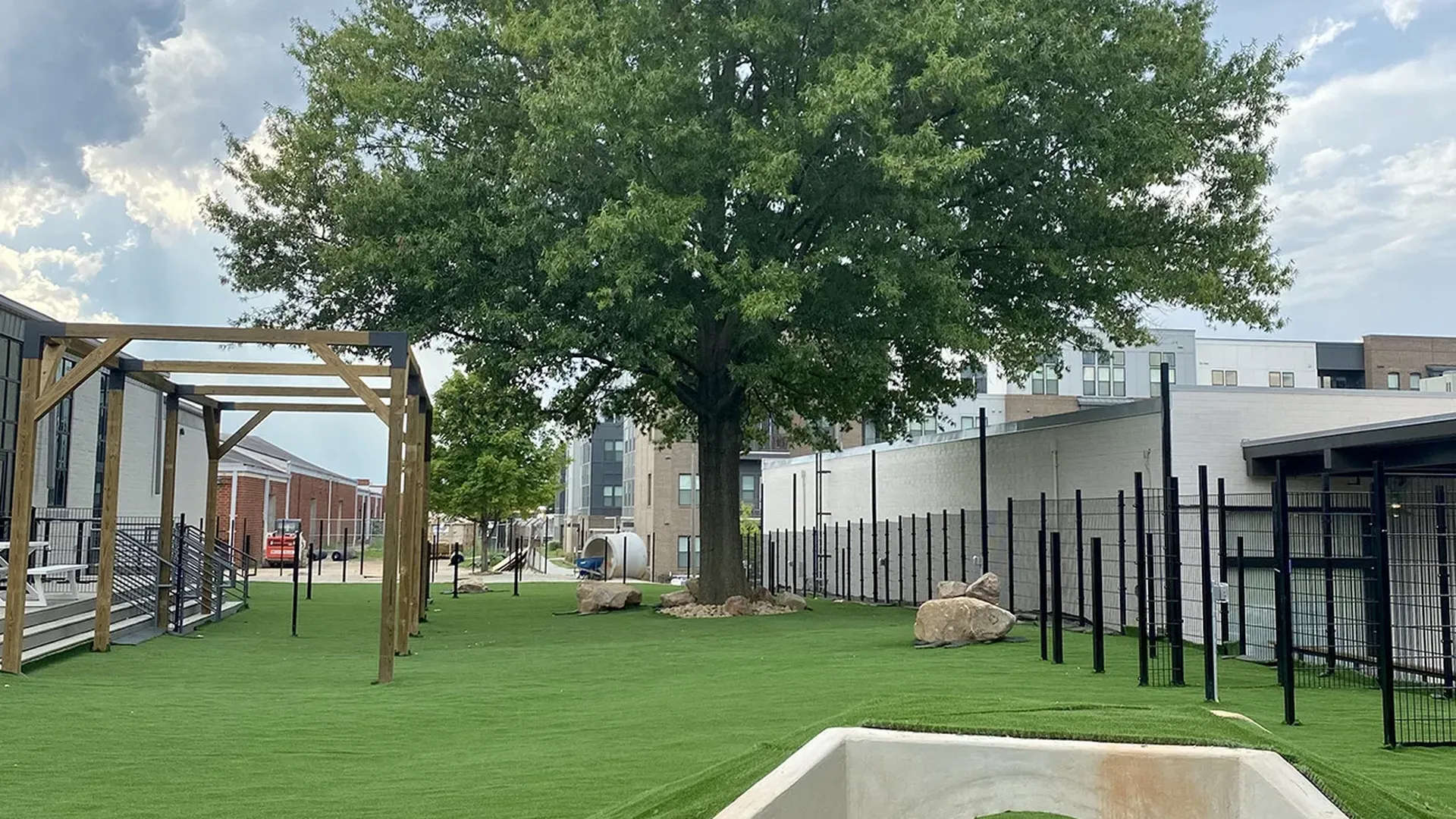 skiptown dog bar south end