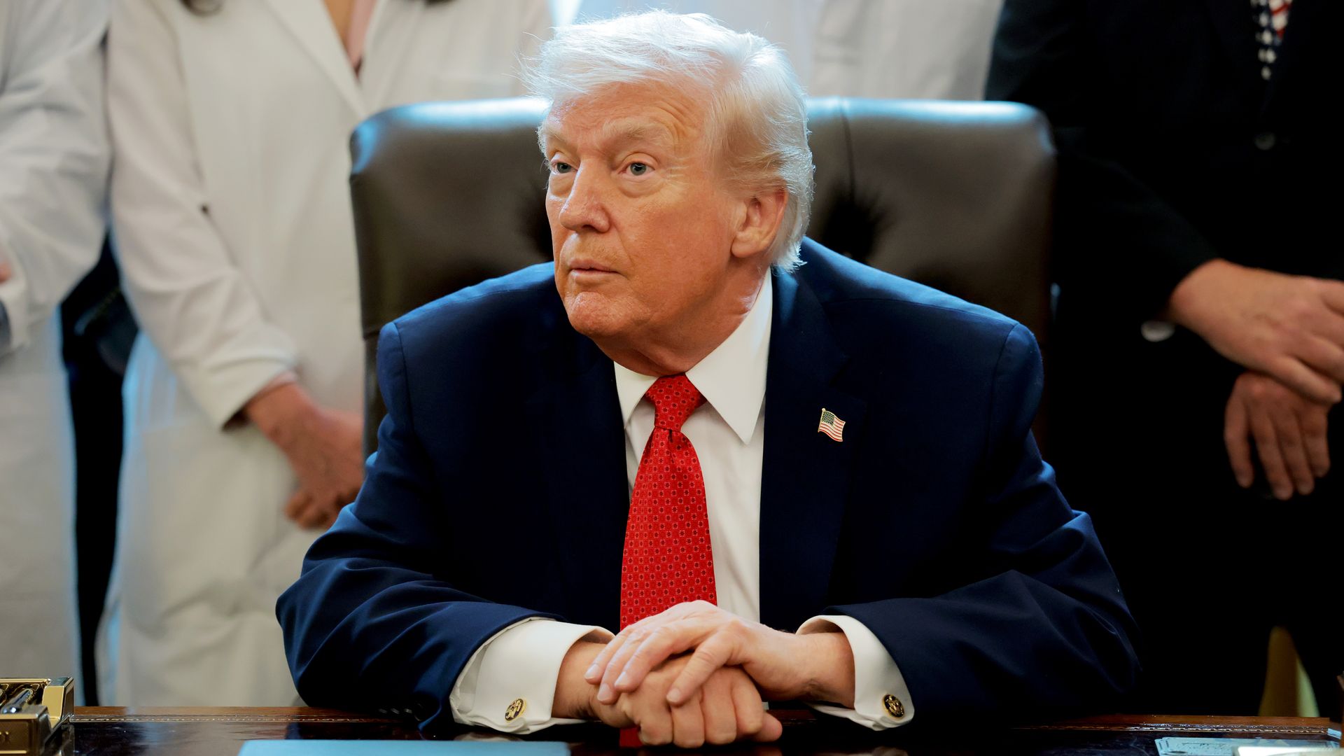 resident Trump after he signed an executive order to reclassify marijuana. Photo: Anna Moneymaker/Getty Images