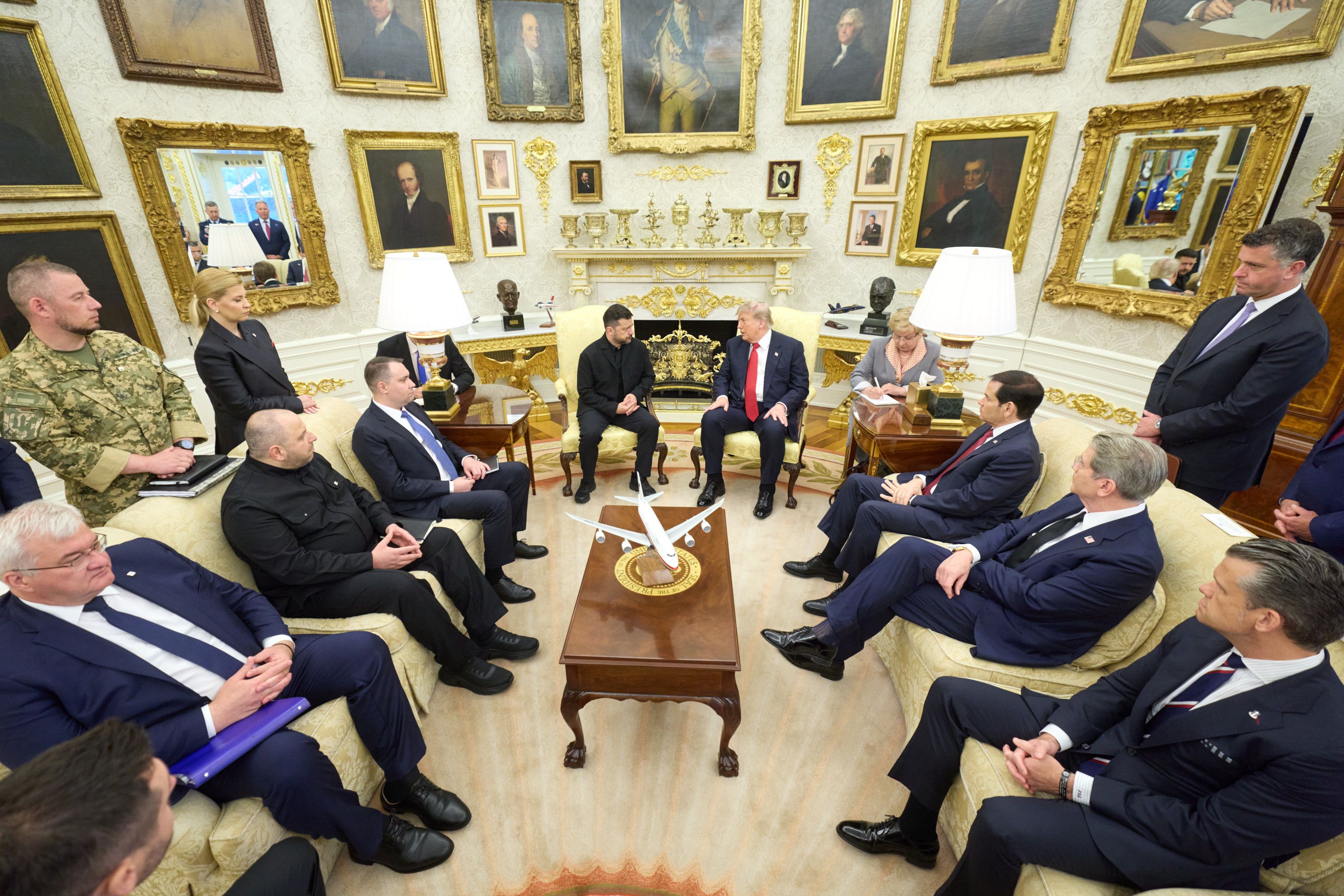 President Trump and Ukrainian President Volodymyr Zelensky meet in the Oval Office yesterday.