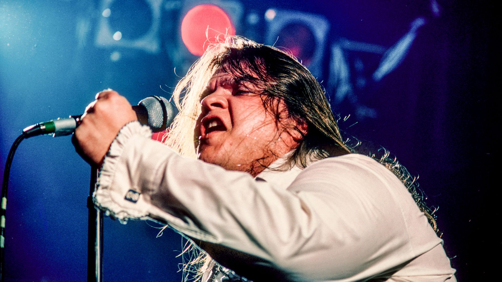 Meat Loaf performs on stage circa 1978.
