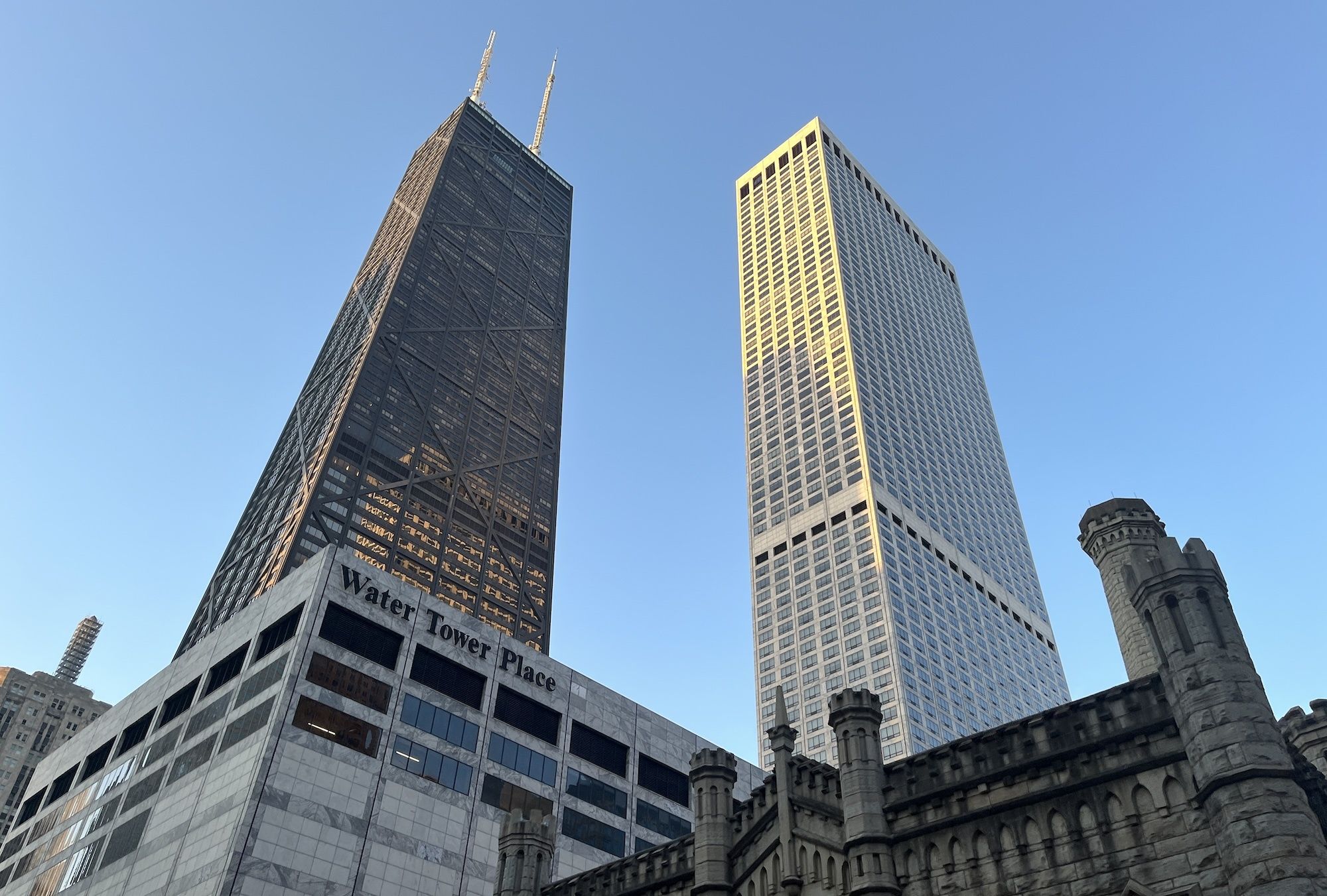 Photos of big skyscrapers 