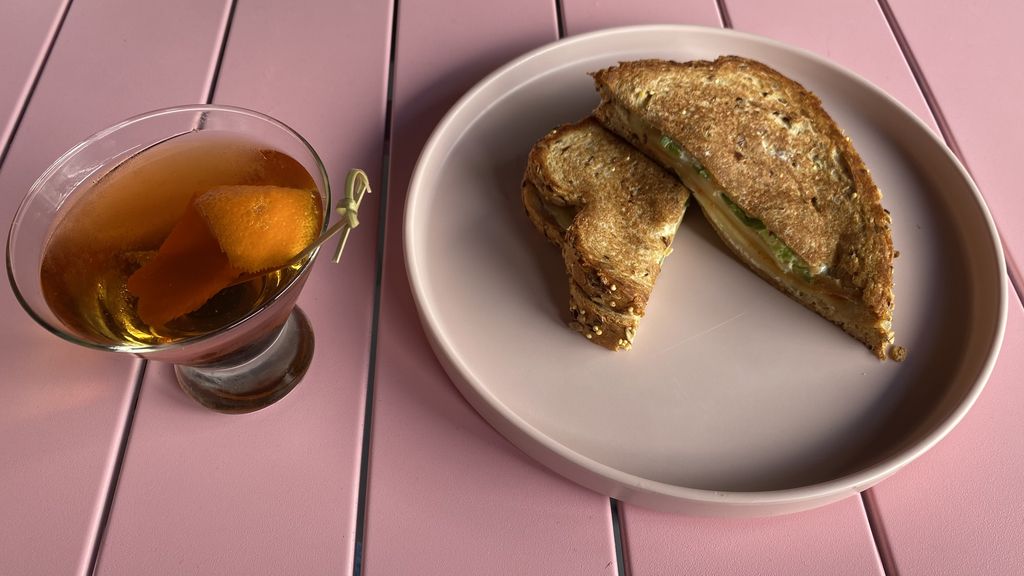 Reviewing Yumbar, new Royale restaurant Axios Phoenix