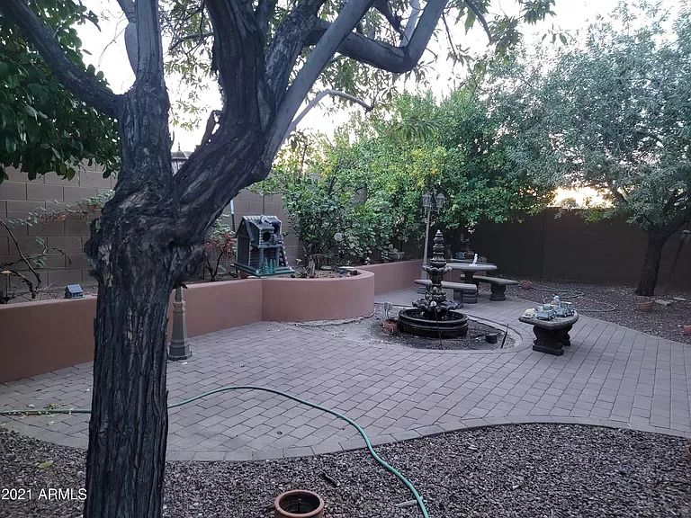 The backyard of a house at 23825 W Jefferson Street in Buckeye, Arizona