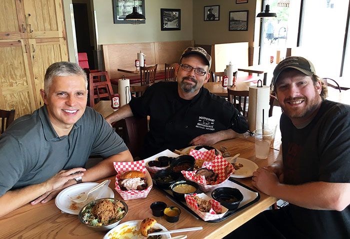 team-at-midwood-smokehouse