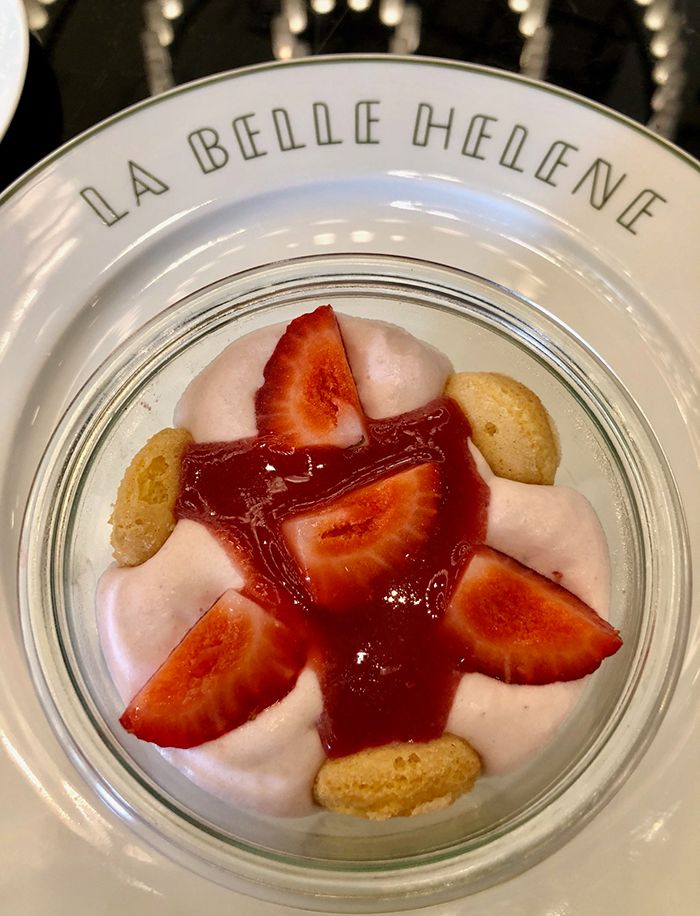 strawberry-cake-la-belle-helene-restaurant-charlotte