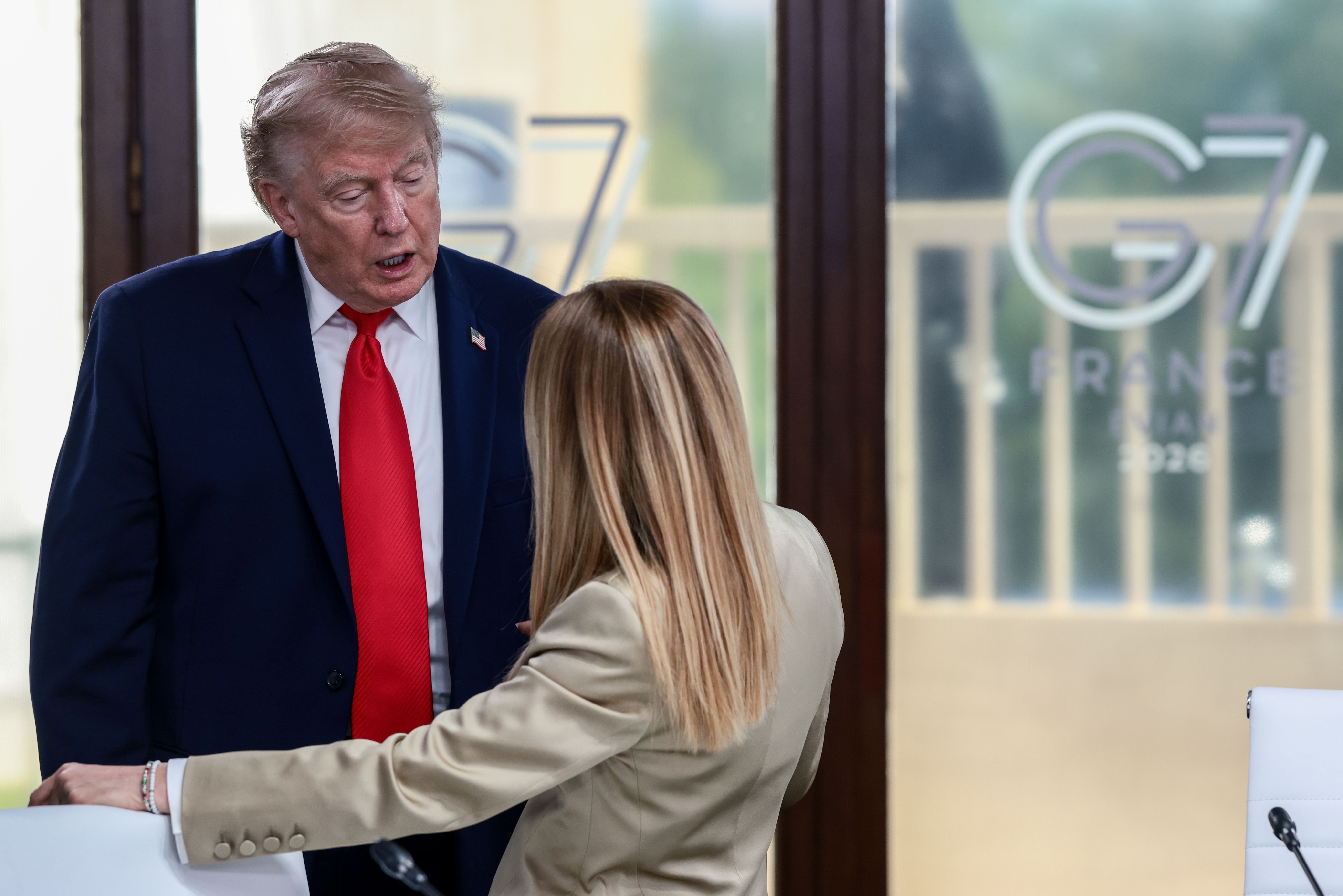 Trump and Meloni in conversation