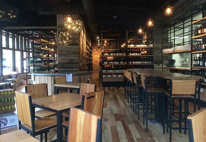 foxcroft-wine-bar-dilworth-charlotte-dining-area