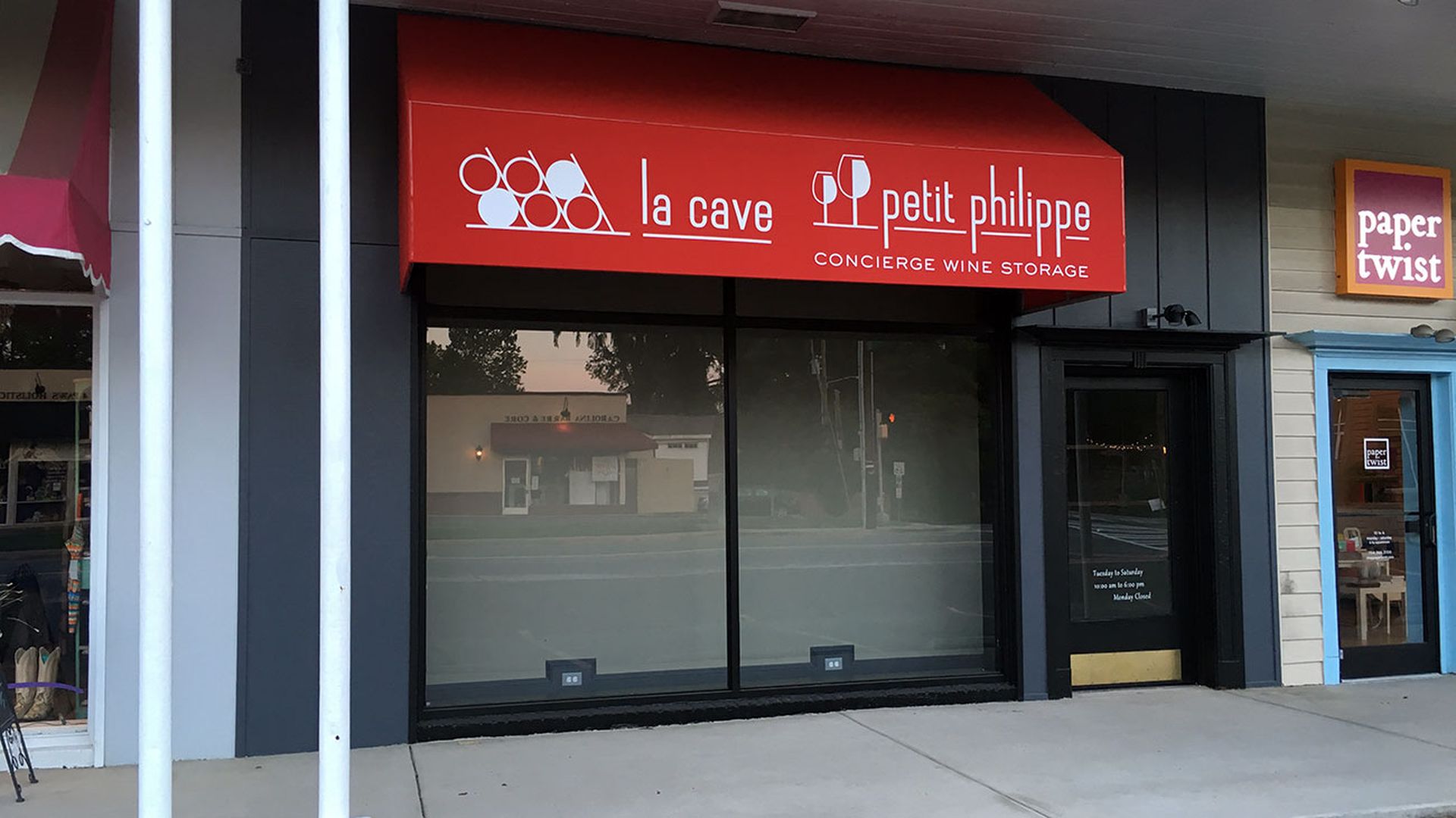 la-cave-wine-storage-petit-philippe-charlotte