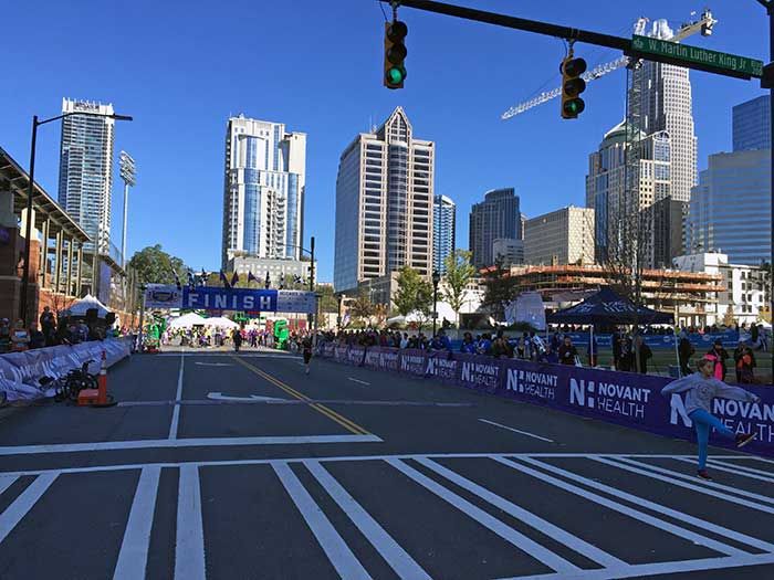 thunder-road-finish-line-2015