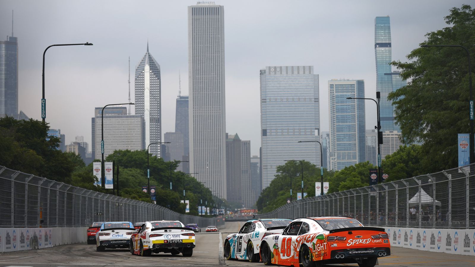 NASCAR Chicago Street Race Weathers The Storm Axios Chicago   1688344859998 