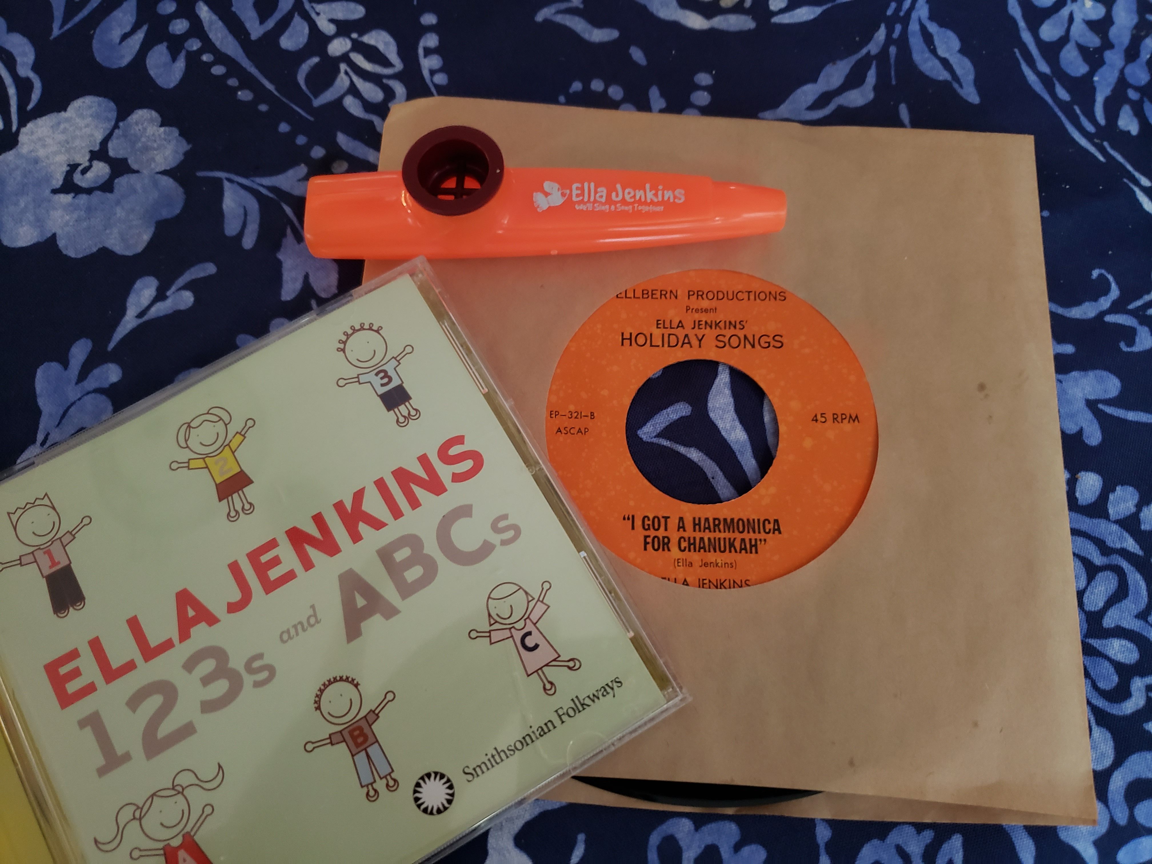 Kazoo, CD and 45