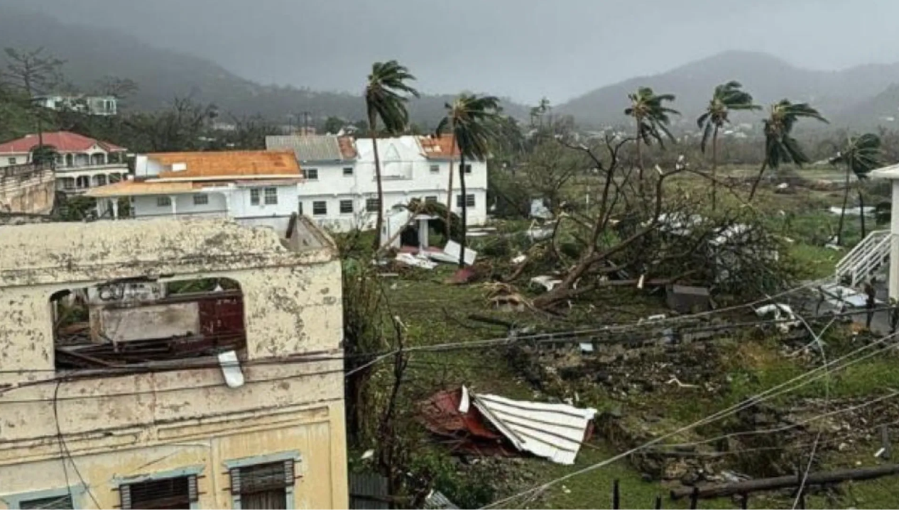 Hurricane Beryl Slams Jamaica With Heavy Rains After Wrecking Caribbean ...