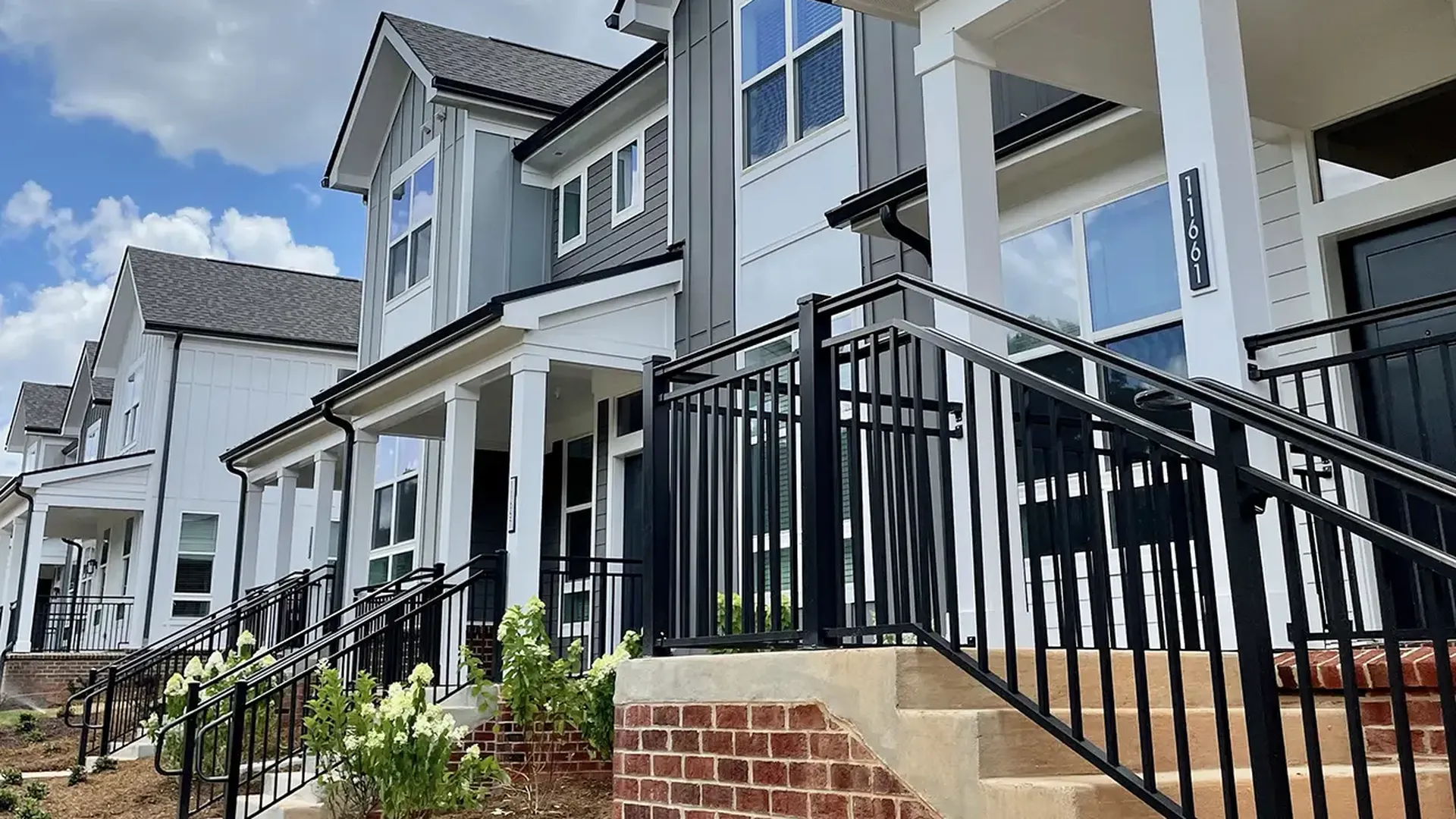 The top 5 most popular Charlotte zip codes according to Zillow Axios